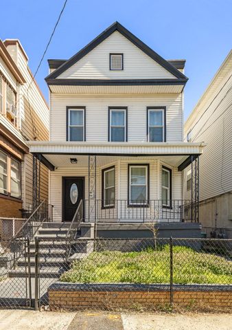 50 STEGMAN ST, Jc, Greenville, NJ 07305