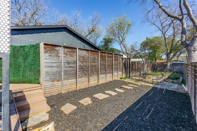2012 Payne Ave A, Austin, TX 78757