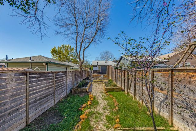 2012 Payne Ave A, Austin, TX 78757