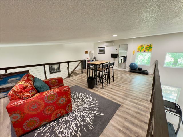 125 Red Oak Drive, Decatur, TX 76234