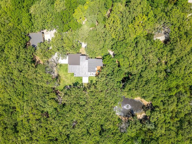 125 Red Oak Drive, Decatur, TX 76234