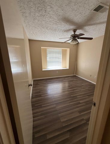 14314 S Quiet Town Lane W, Sugar Land, TX 77498