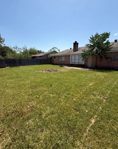 14314 S Quiet Town Lane W, Sugar Land, TX 77498