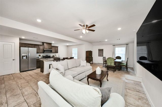 10920 Fairview Drive, Conroe, TX 77385