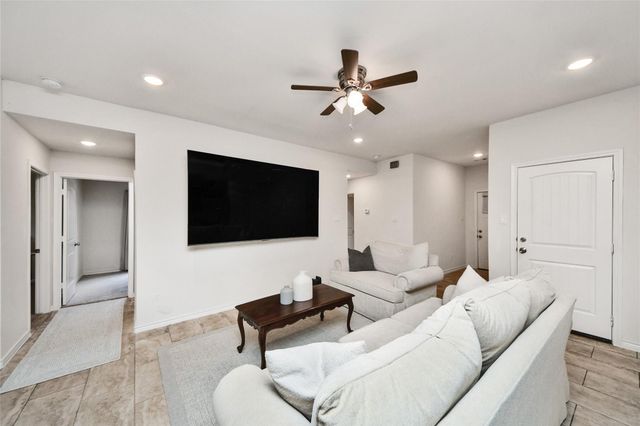 10920 Fairview Drive, Conroe, TX 77385