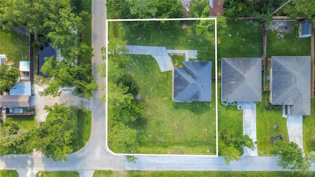 10920 Fairview Drive, Conroe, TX 77385