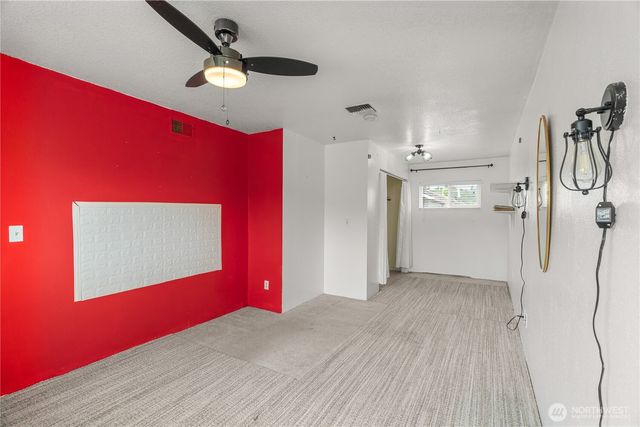 2300 W Second Street, Aberdeen, WA 98520