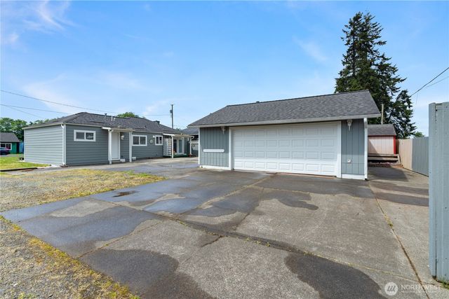 2300 W Second Street, Aberdeen, WA 98520