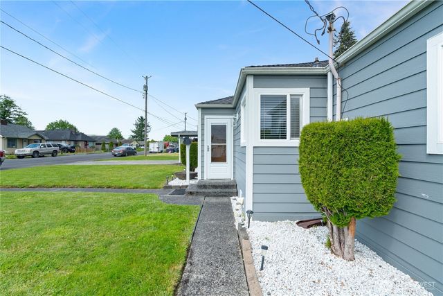 2300 W Second Street, Aberdeen, WA 98520