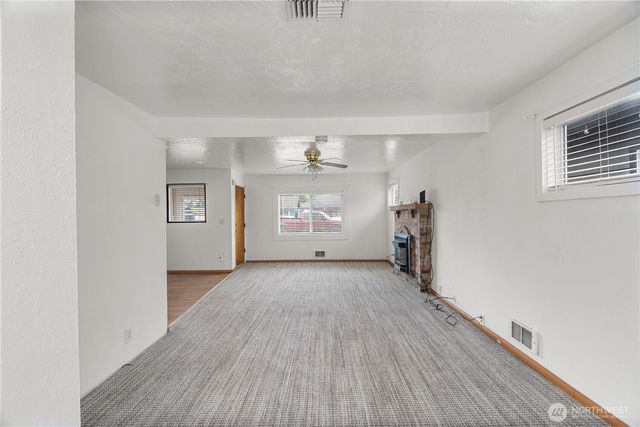 2300 W Second Street, Aberdeen, WA 98520