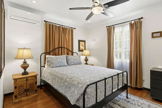 524 S Calle Ajo, Palm Springs, CA 92264