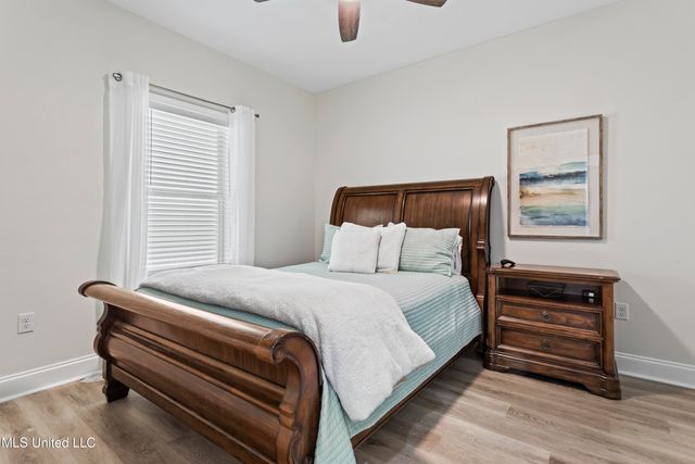 2524 Beach Boulevard, Biloxi, MS 39531