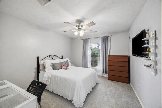 3914 Hill Springs Drive, Houston, TX 77345