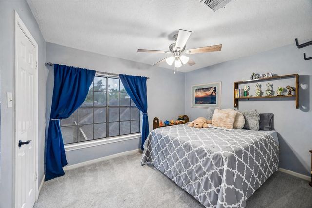 3914 Hill Springs Drive, Houston, TX 77345