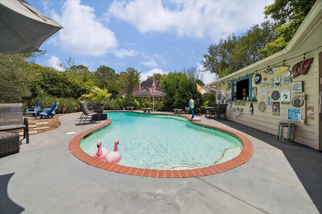 3914 Hill Springs Drive, Houston, TX 77345