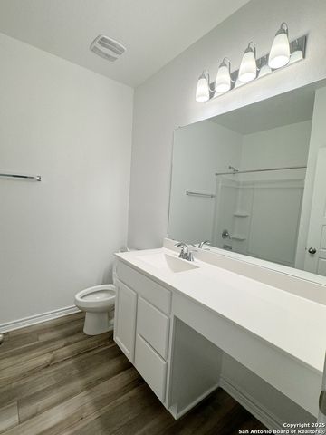 2523 Chronos Drive, San Antonio, TX 78245