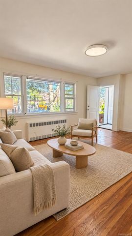 192-14 35th Avenue, Flushing, NY 11358