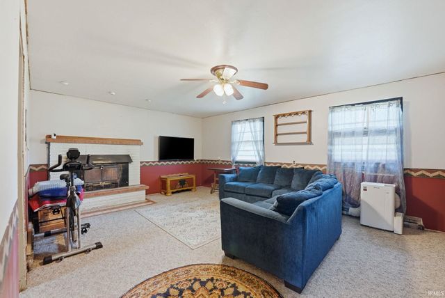 5725 Whitney Avenue, Fort Wayne, IN 46809