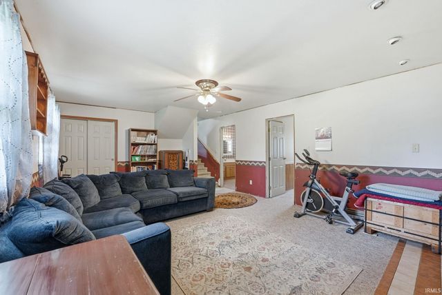 5725 Whitney Avenue, Fort Wayne, IN 46809