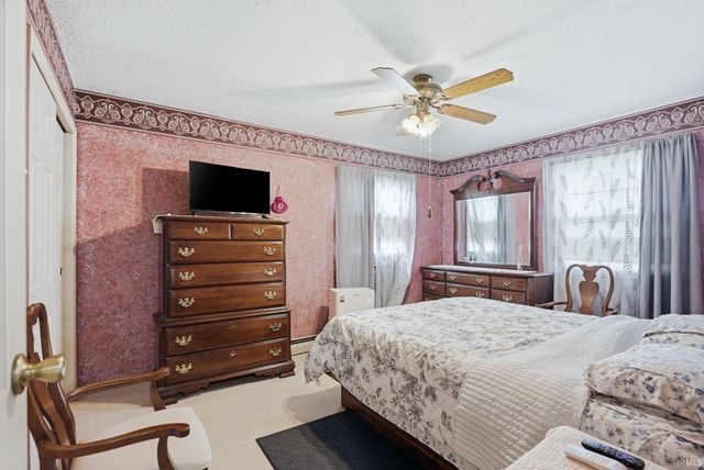 5725 Whitney Avenue, Fort Wayne, IN 46809