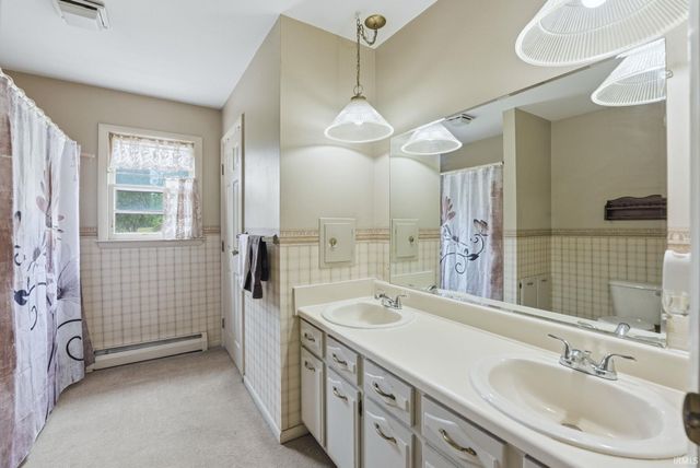 5725 Whitney Avenue, Fort Wayne, IN 46809