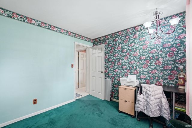 5725 Whitney Avenue, Fort Wayne, IN 46809