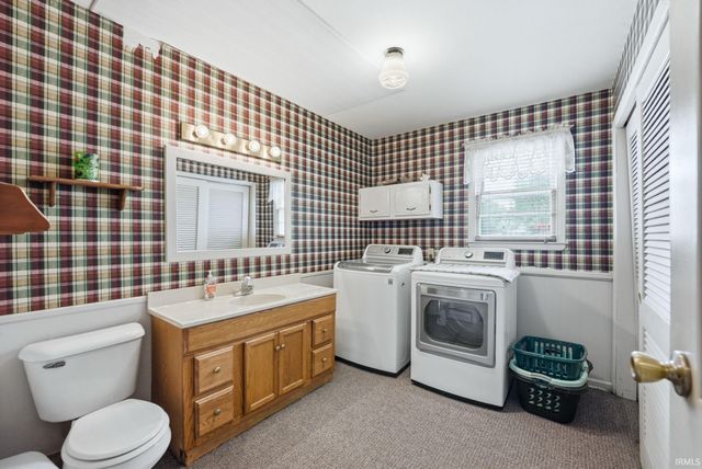 5725 Whitney Avenue, Fort Wayne, IN 46809