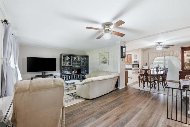 5725 Whitney Avenue, Fort Wayne, IN 46809