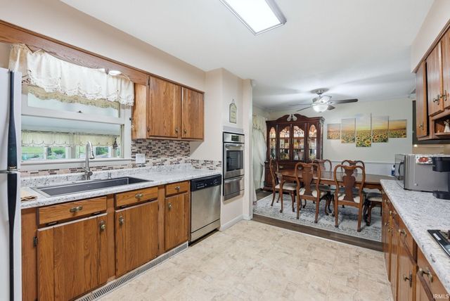 5725 Whitney Avenue, Fort Wayne, IN 46809