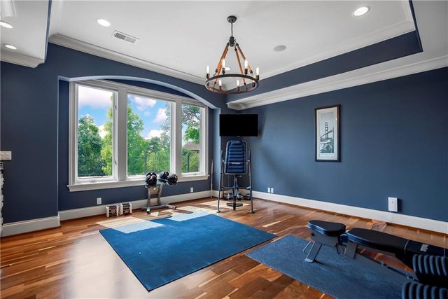 27596 W Highland Circle, Olathe, KS 66061