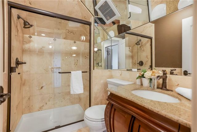 27596 W Highland Circle, Olathe, KS 66061