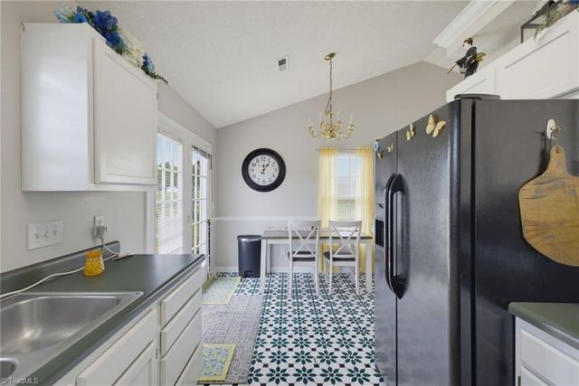 2459 Shadow Valley Road, High Point, NC 27265