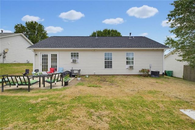 2459 Shadow Valley Road, High Point, NC 27265
