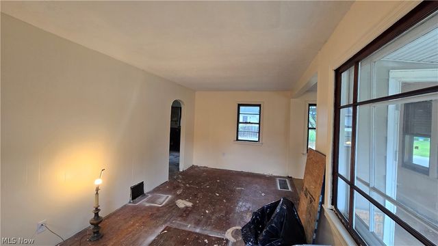 146 Hermann Street, Barberton, OH 44203