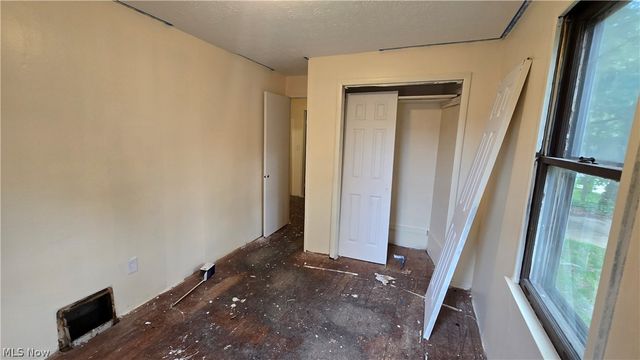 146 Hermann Street, Barberton, OH 44203