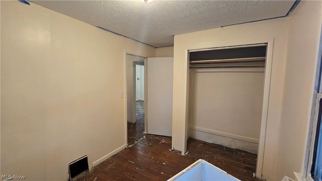 146 Hermann Street, Barberton, OH 44203