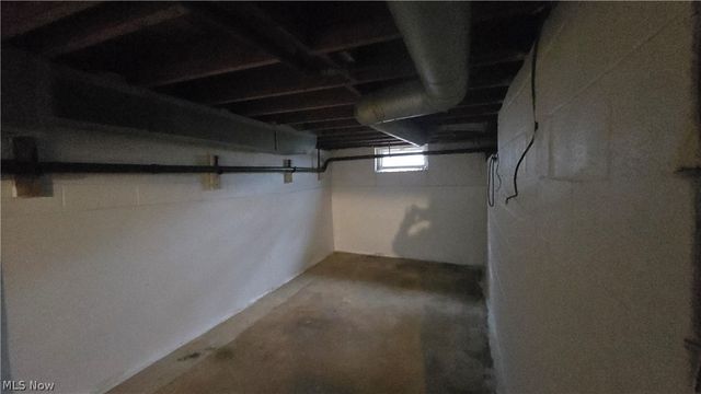 146 Hermann Street, Barberton, OH 44203
