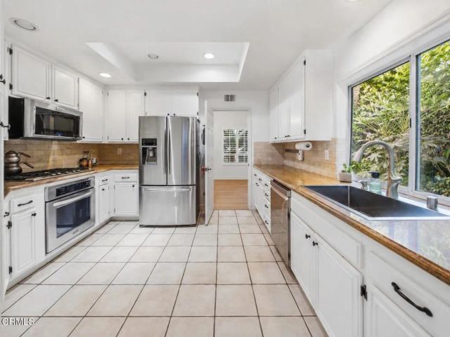 12366 Cherry Grove Street, Moorpark, CA 93021