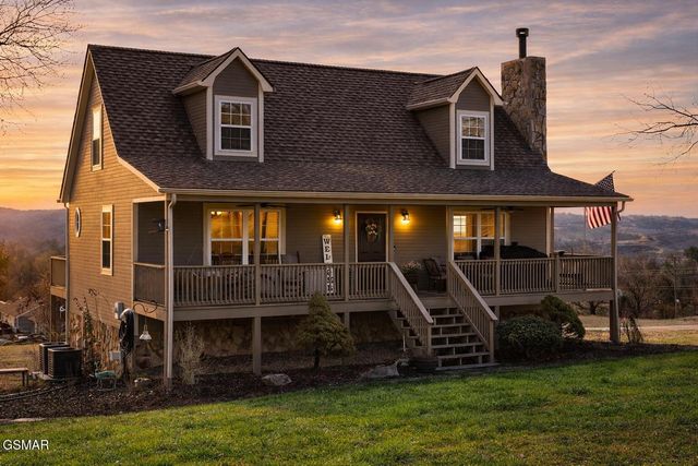 401 Klondike Circle, Kodak, TN 37764
