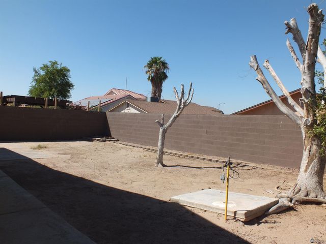 1618 E Liberty St, San Luis, AZ 85336
