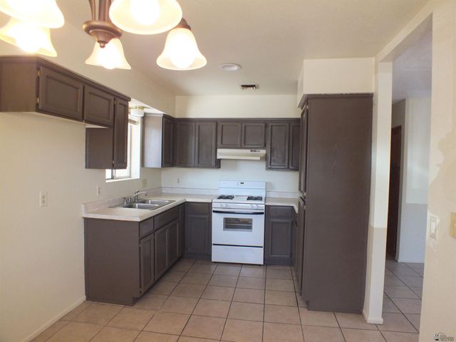 1618 E Liberty St, San Luis, AZ 85336