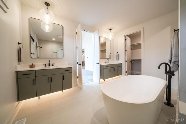 4870 Bunnell Hill Road, Lebanon, OH 45036