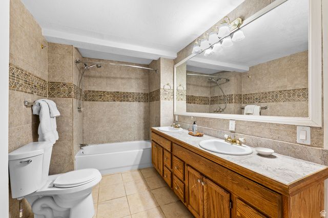 2546 W KAMAS DR, Taylorsville, UT 84129