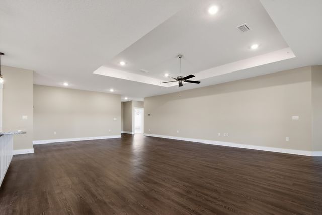 1110 Shoal River Drive, Crestview, FL 32539