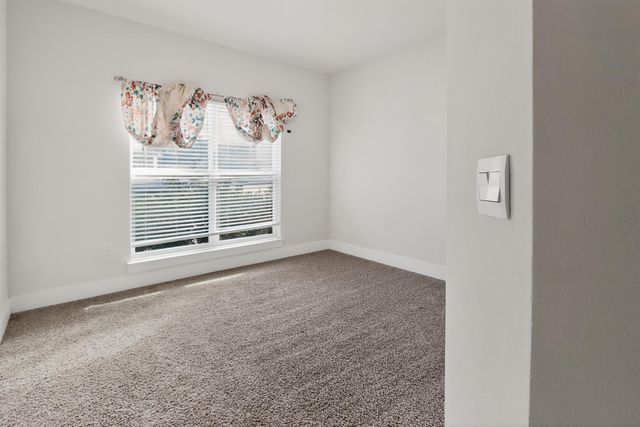 1110 Shoal River Drive, Crestview, FL 32539