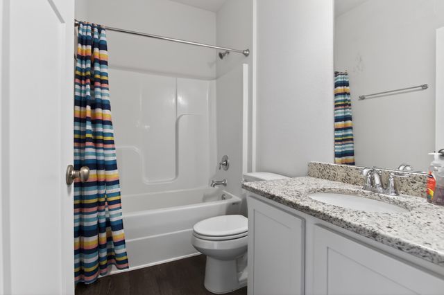 1110 Shoal River Drive, Crestview, FL 32539