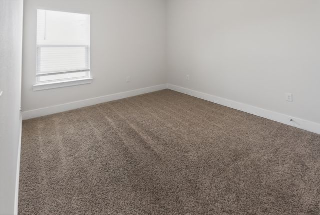 1110 Shoal River Drive, Crestview, FL 32539