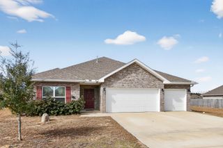 1110 Shoal River Drive, Crestview, FL 32539