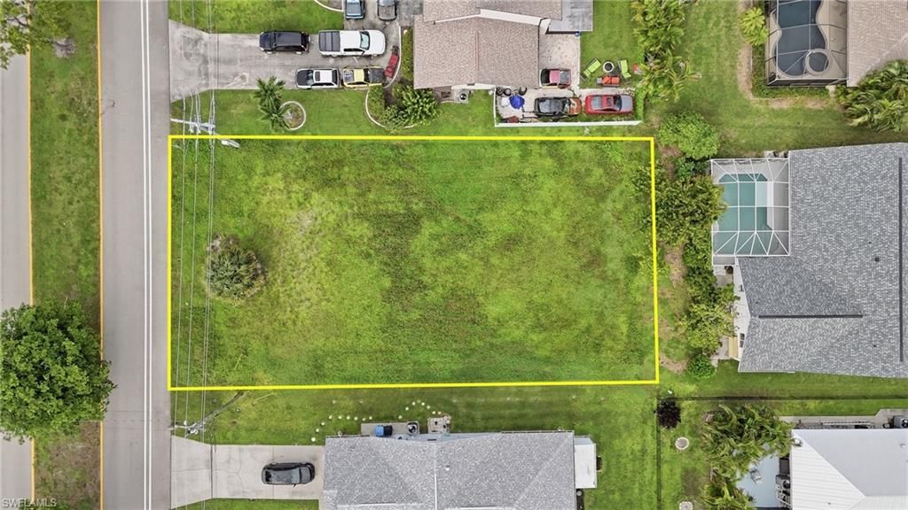 Image 2 of property listing at 1205 El Dorado PKWY W, Cape Coral, FL 33914
