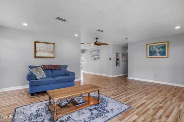 682 Auahi Place, Diamondhead, MS 39525